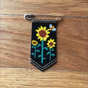 🐝 So cute!! Beaded Pendant for all nature lovers!